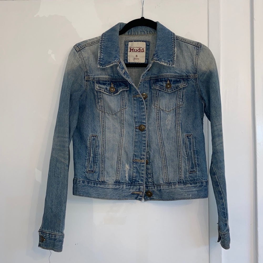 Jean jacket! - Picture 1 of 2